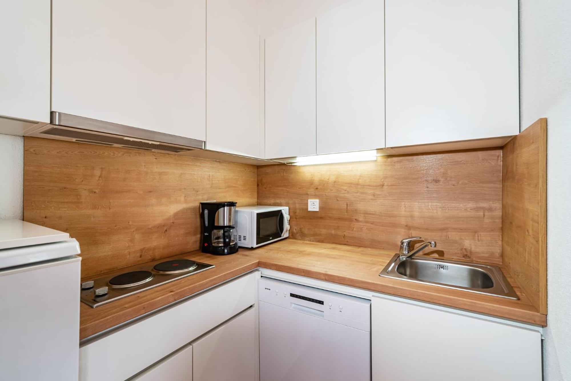 Apartments Prkacin 2 Starigrad Paklenica Zewnętrze zdjęcie